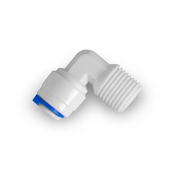 Un conector purificador de agua con un puerto roscado y un puerto de conexión rápida